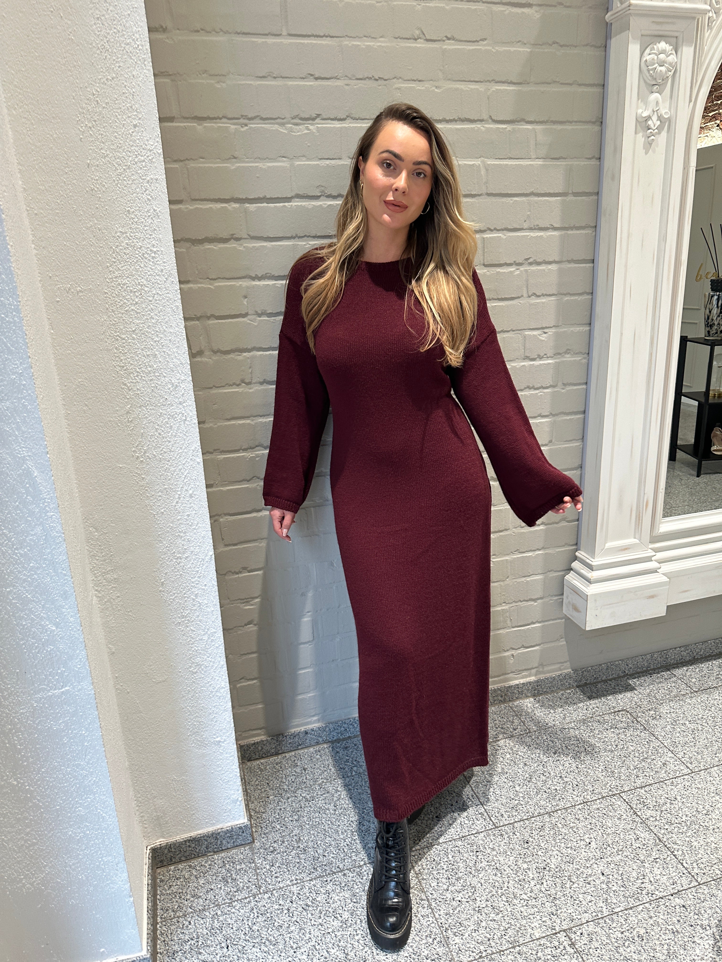 BURGUNDY MAXIDRESS