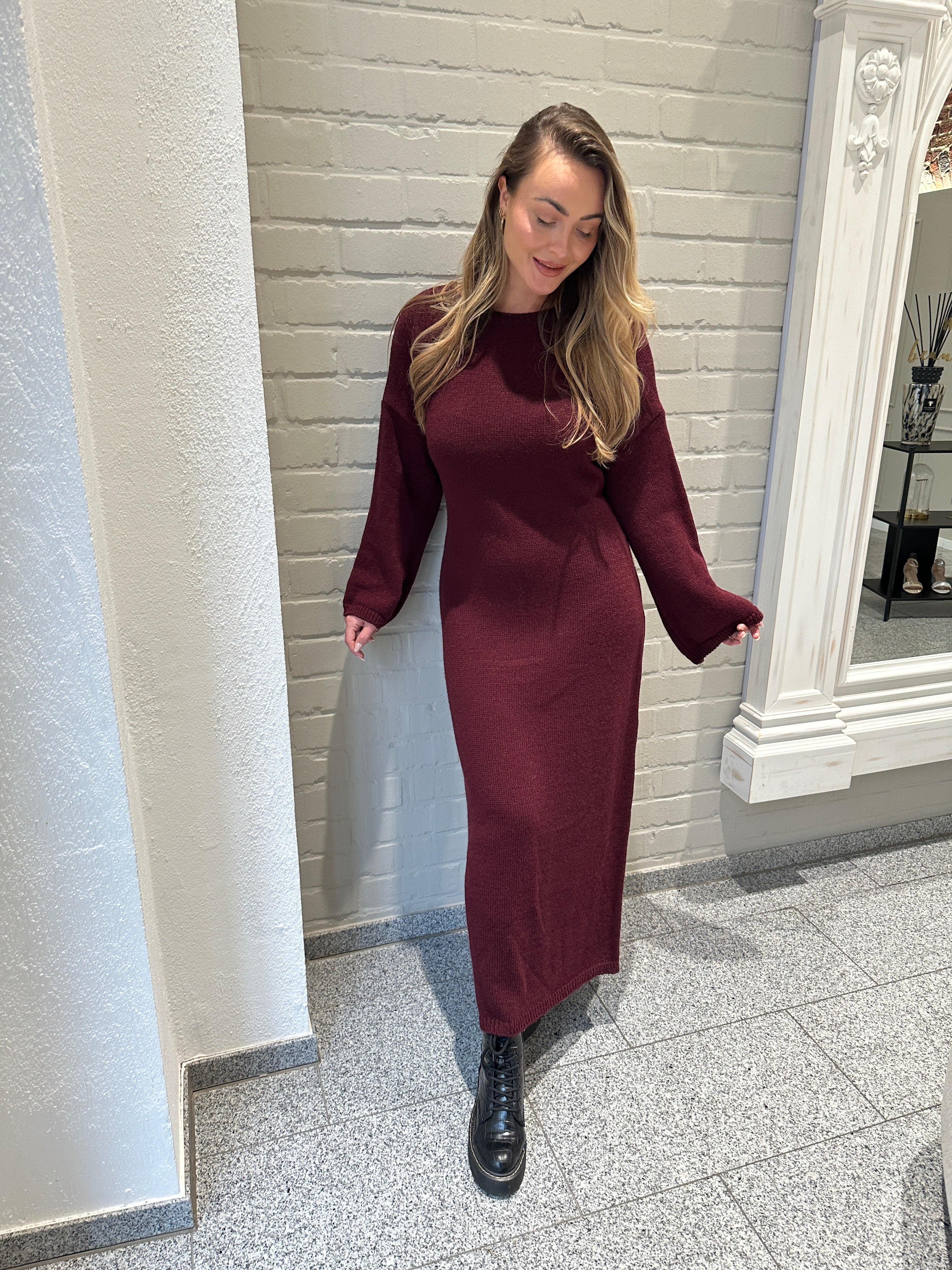 BURGUNDY MAXIDRESS