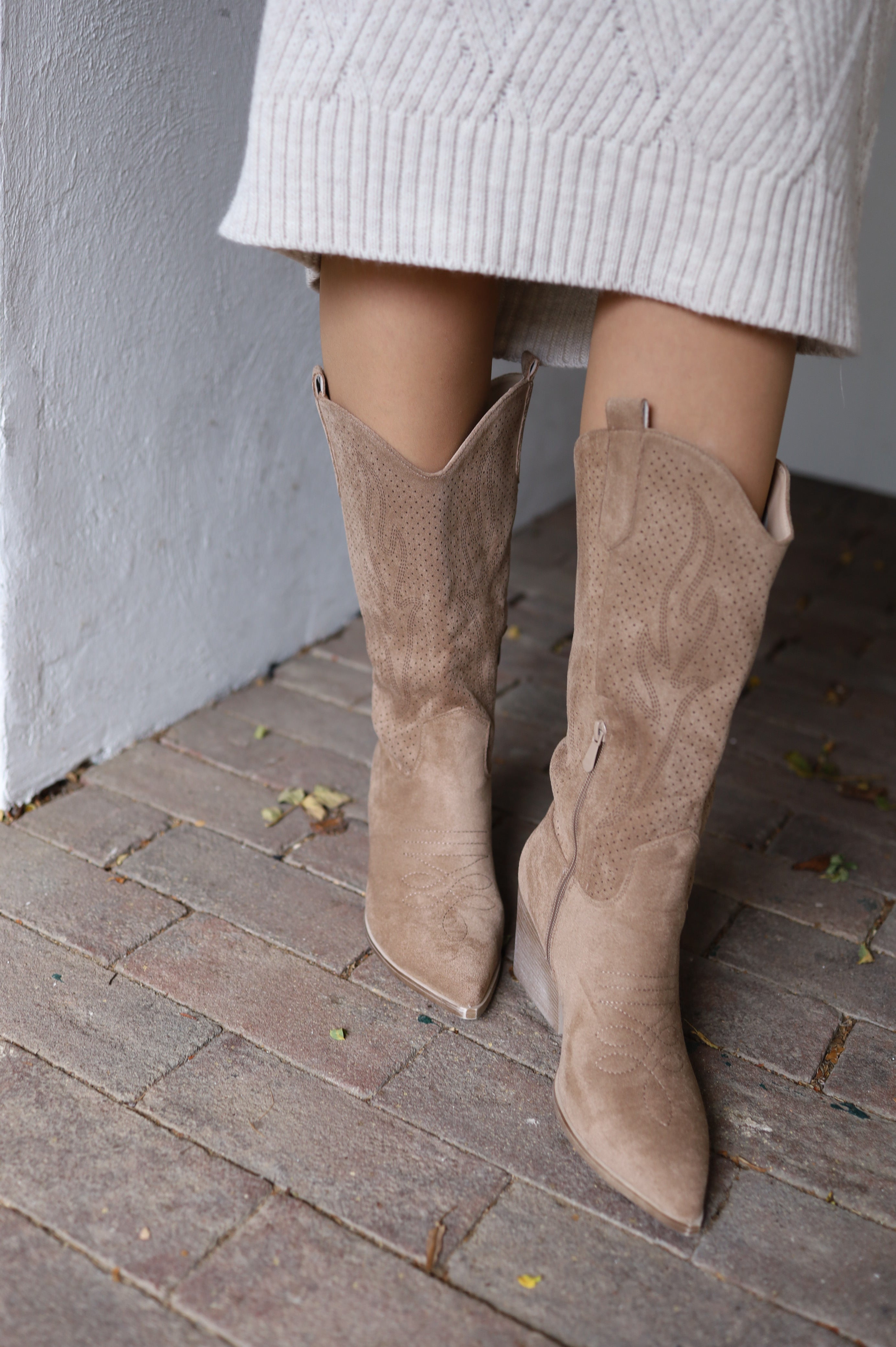 Cowboy Ankle Boots in beige